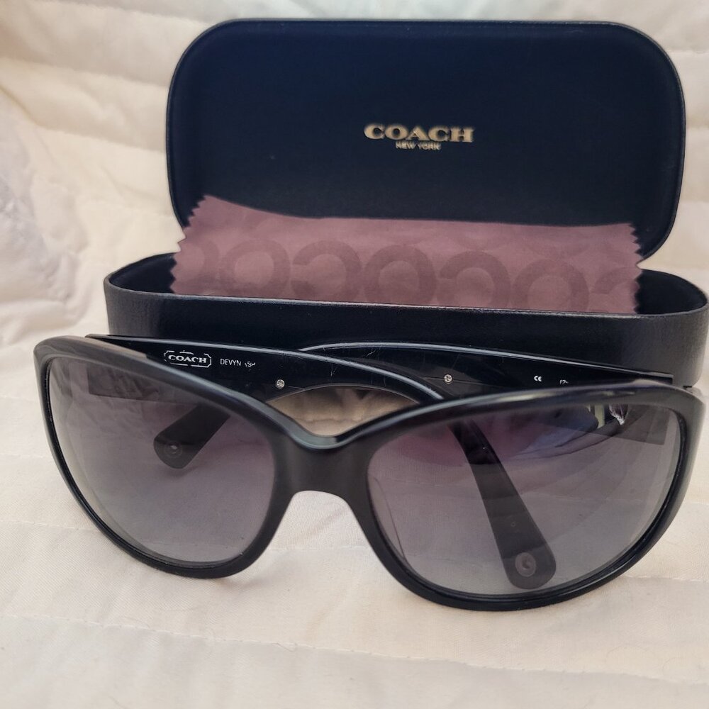 Coach Devyn Sunglasses